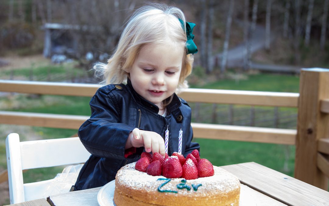 Nu är Angeline Wienette 2 år!